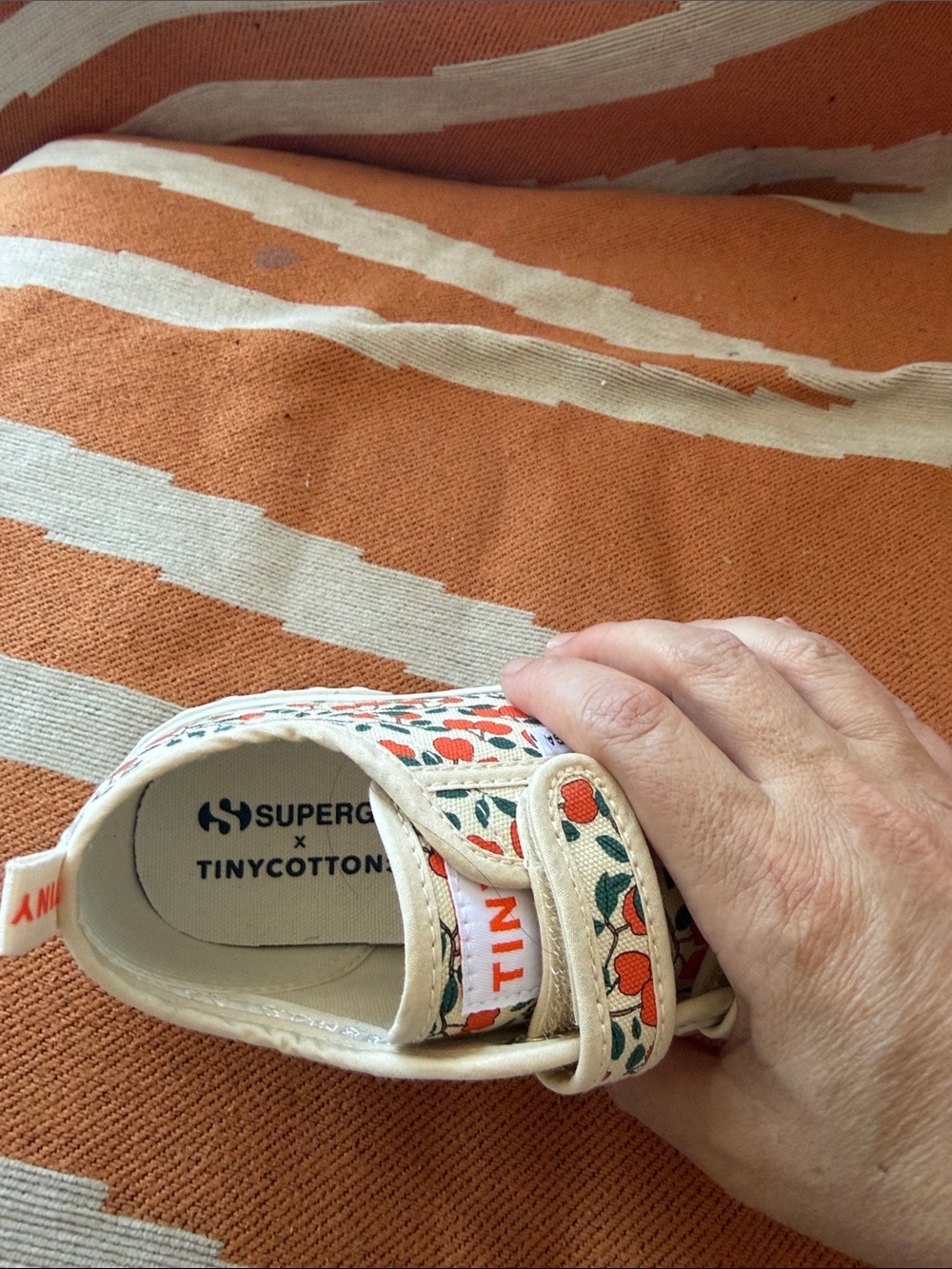 Tinycottons and Superga cream/cherry canvas Velcro sneakers - Picture 8 of 12